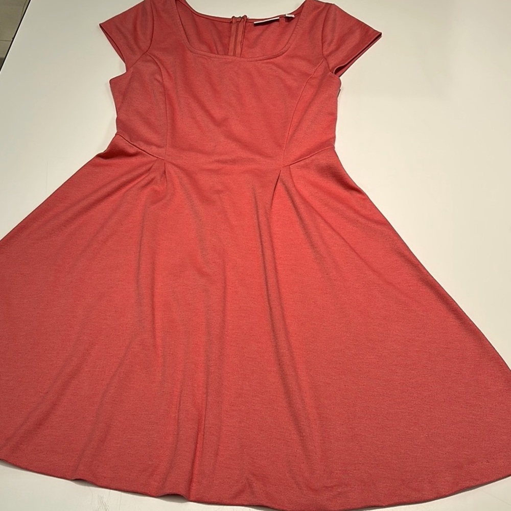 Women size 8 New York & Company pink midi flare dress